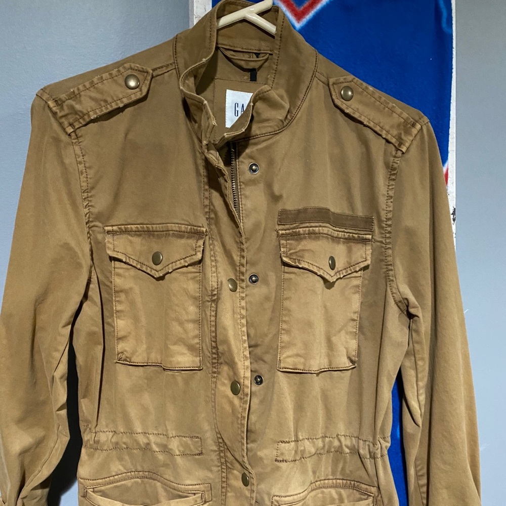 Women’s khaki colored Utility Jacket. Size XS